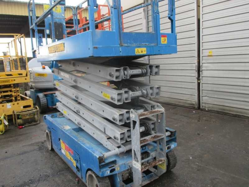 Podnośnik nożycowy zwyżka 12 m Genie GS3246 (Haulotte JLG) UDT