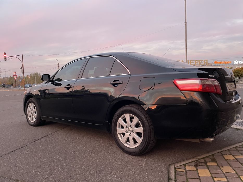 Продам Toyota camry