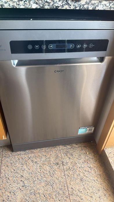 Mesa 6 cadeira nova tem 3 mes uso, garantirá, TV funcionando perfeitam