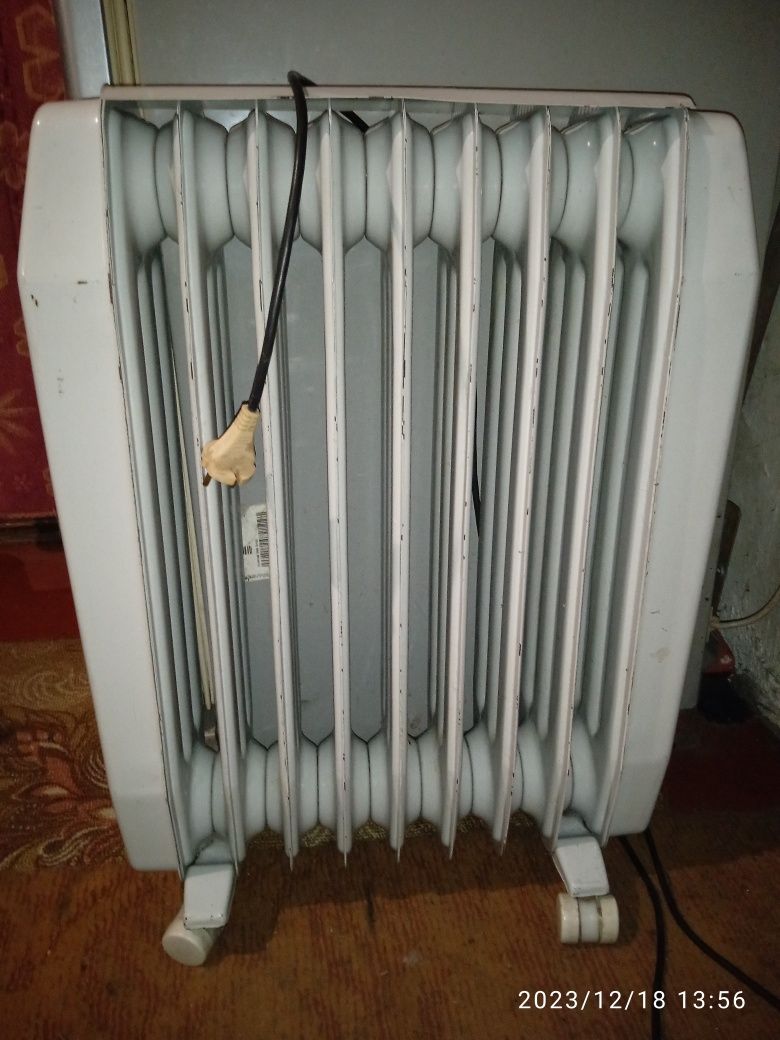 Обогреватель масляный 1 КВ.2.5КВ