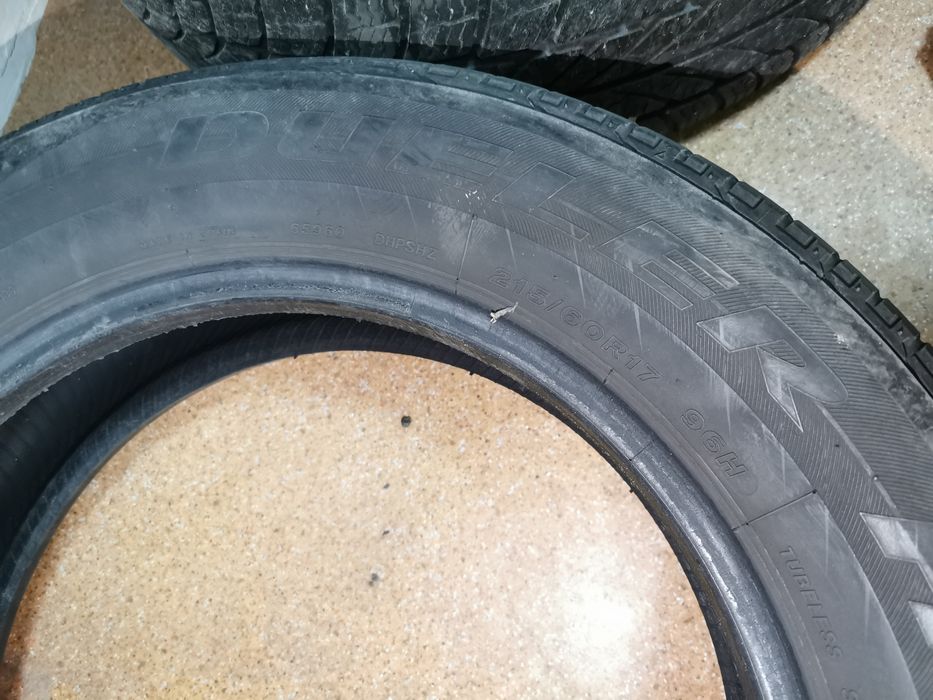 Продам резину лето , Bridgestone 215,60 r17