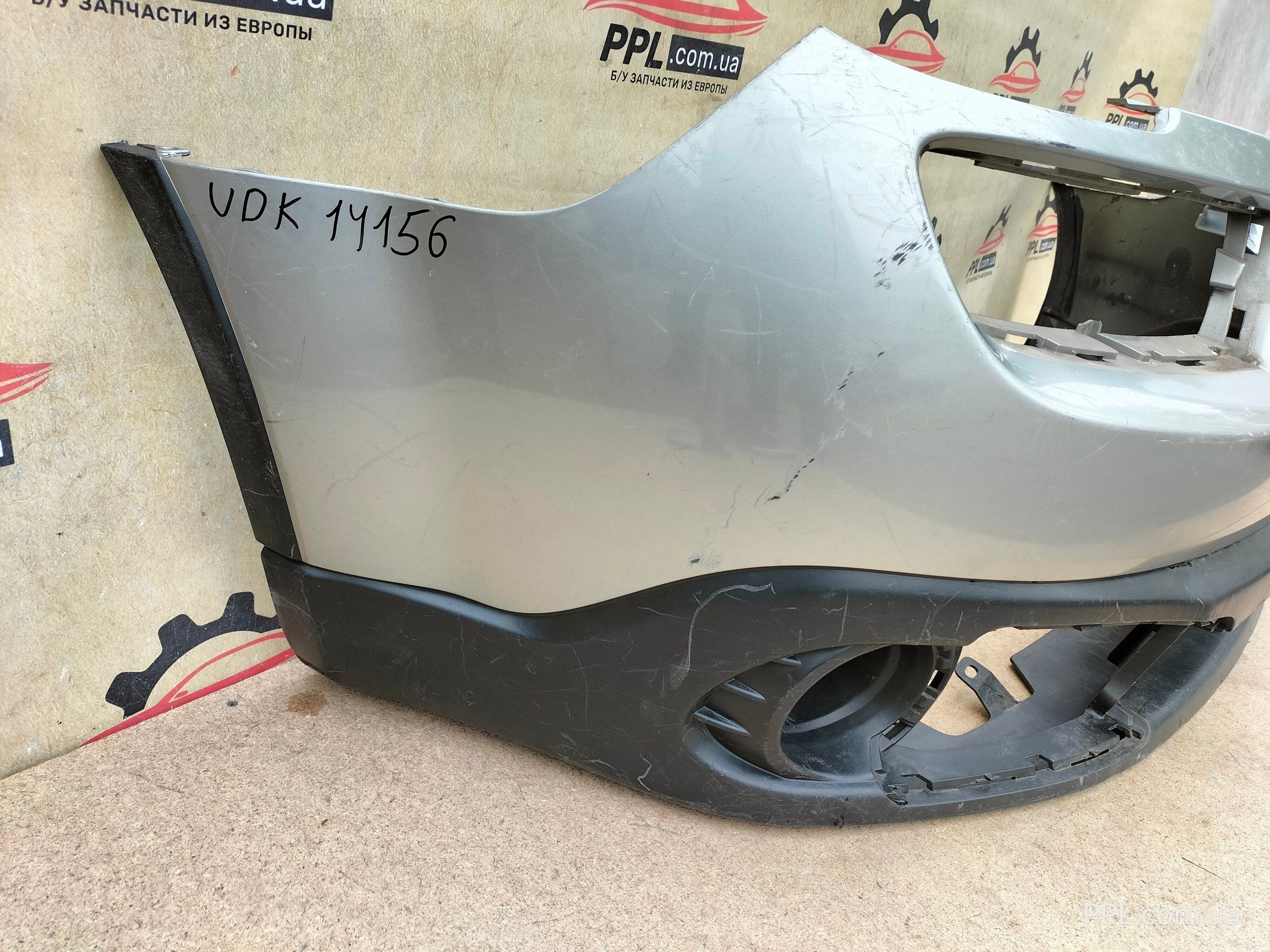 Subaru Tribeca 2005-2008 до рестайлинга бампер передний 57704XA06A
