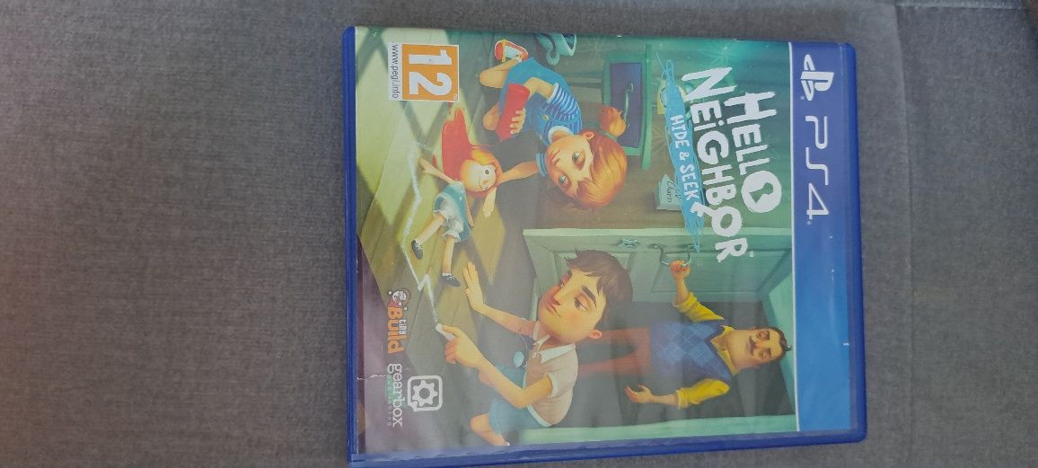 Gra Hello neighbor hide & seek