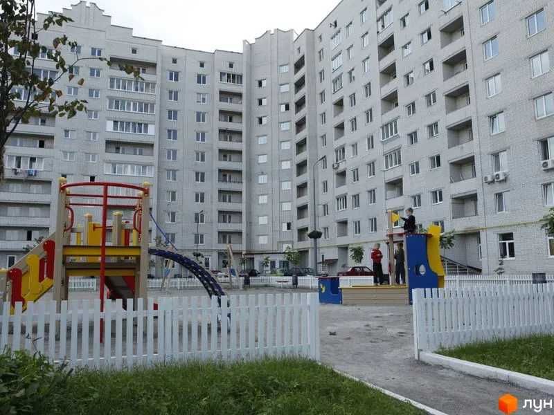 Продам квартиру в Борисполі Головатого 20