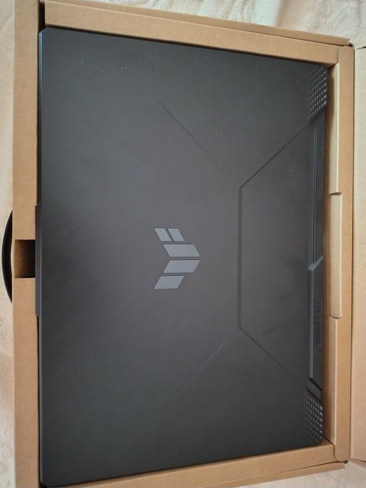 Ноутбук ASUS TUF Gaming A15 FA506NF -HN009 не працює, на з.ч.