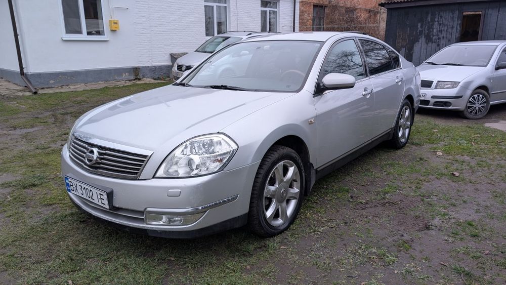 Продам Нісан тіана