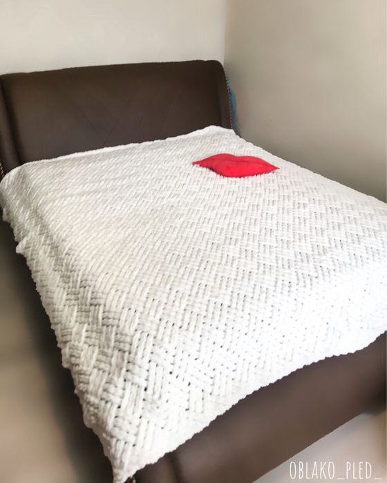 Євро ліжко в хорошому стані