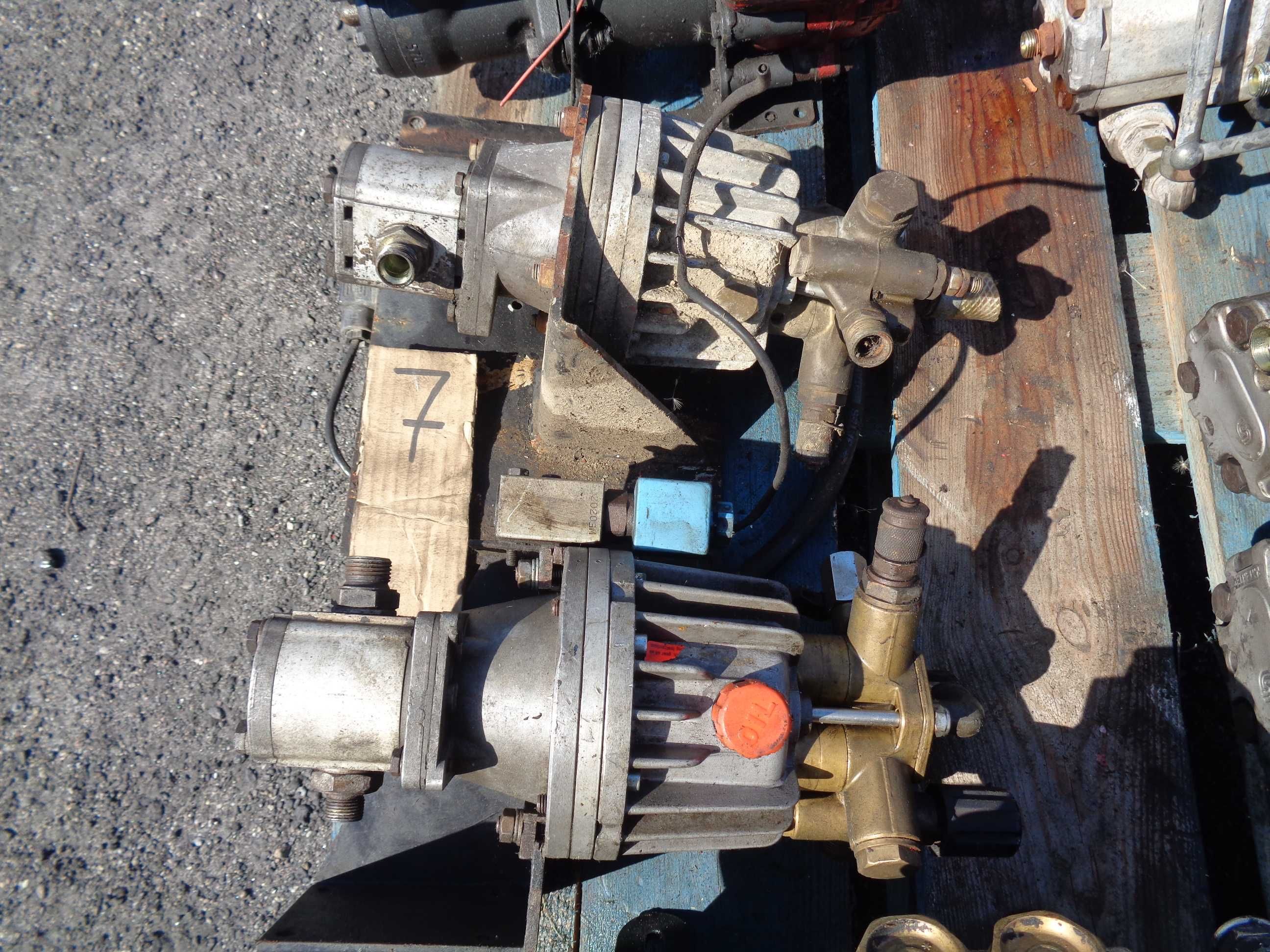 Myjka ciśnieniowa z napędem hydraulicznym Hardi / Speck /General Pump