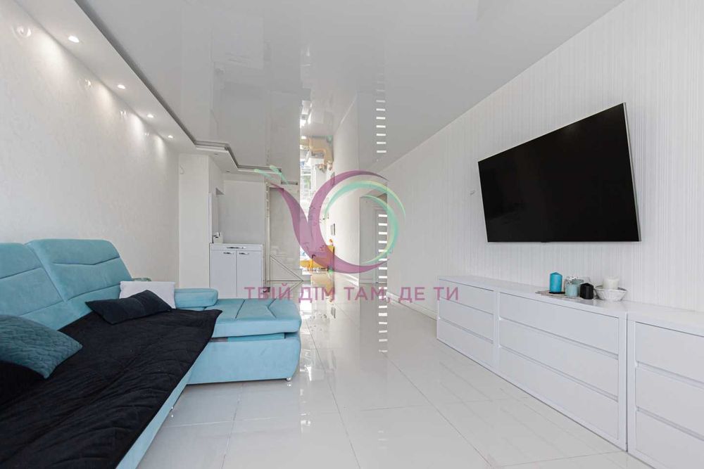 Продається 4-кімнатна квартира з ремонтом, Шевченківський район.