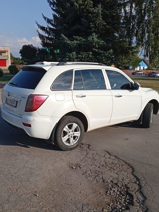 Продам Lifan X60.