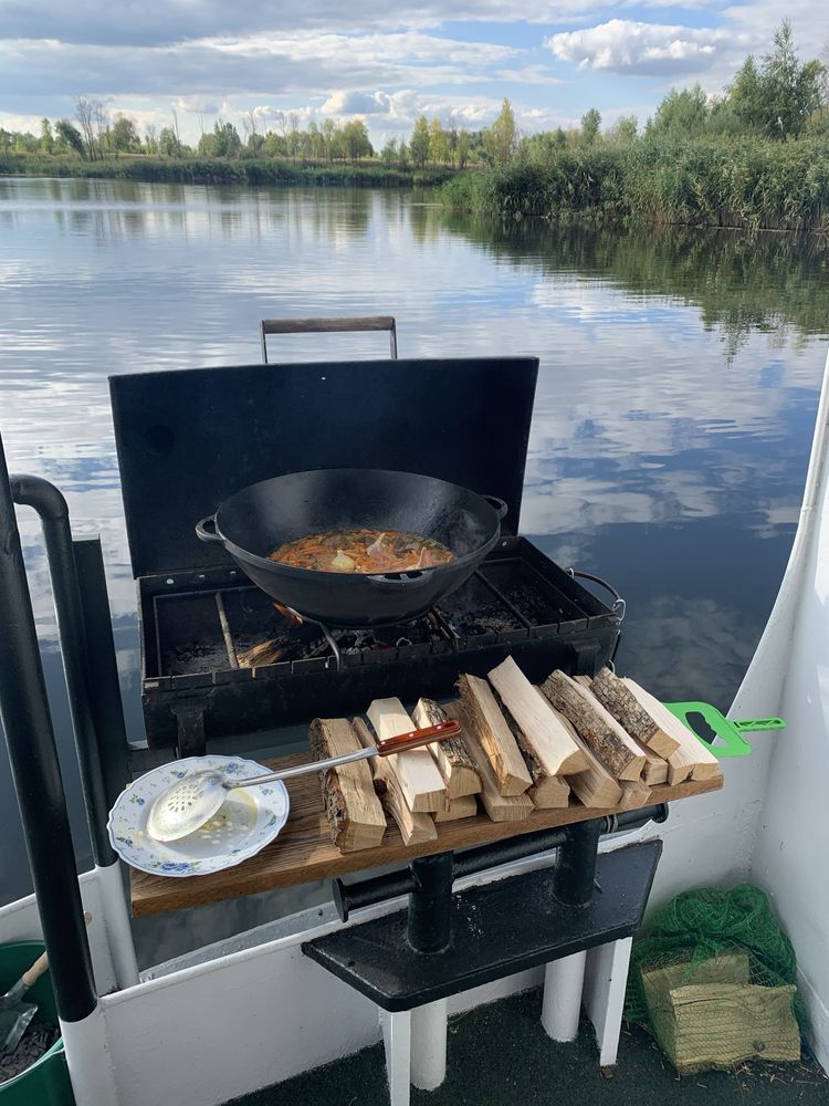 Теплохід, party boat, яхта, плавдача, бізнес.