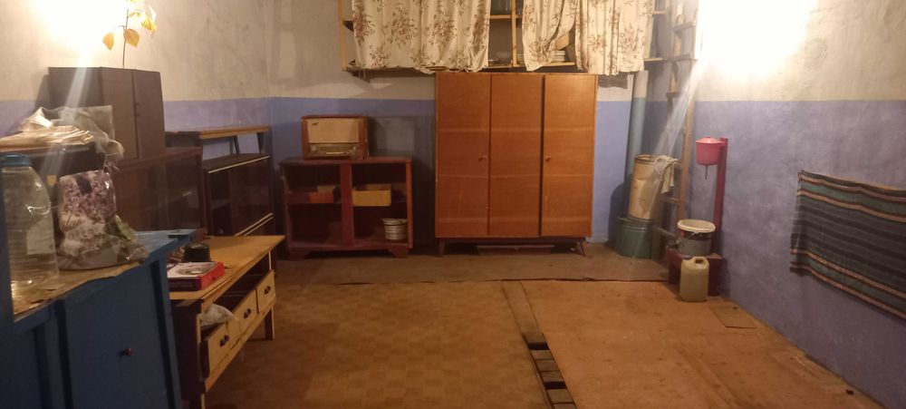 Срочно Продам гараж кооператив "Заря"