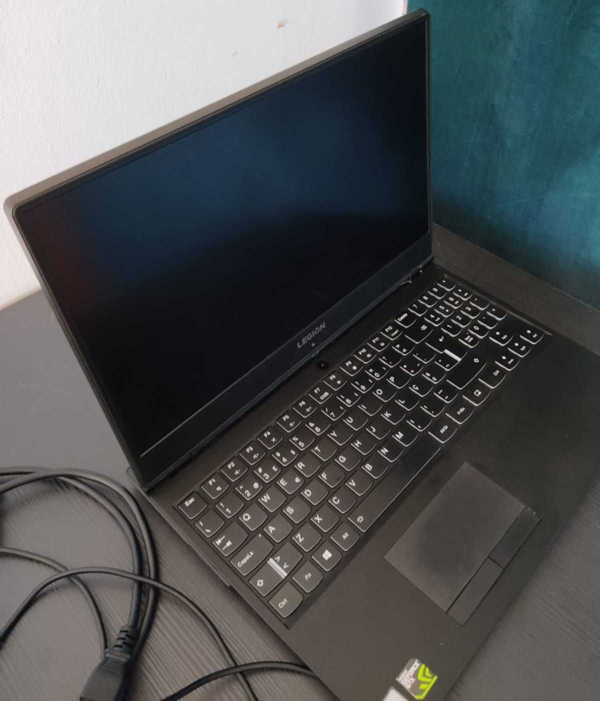 Lenovo Legion Y530-151CH
