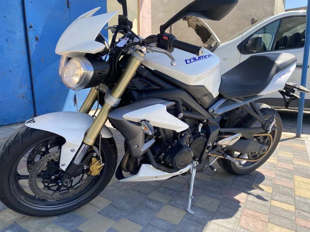 Triumph street triple 675 2013
