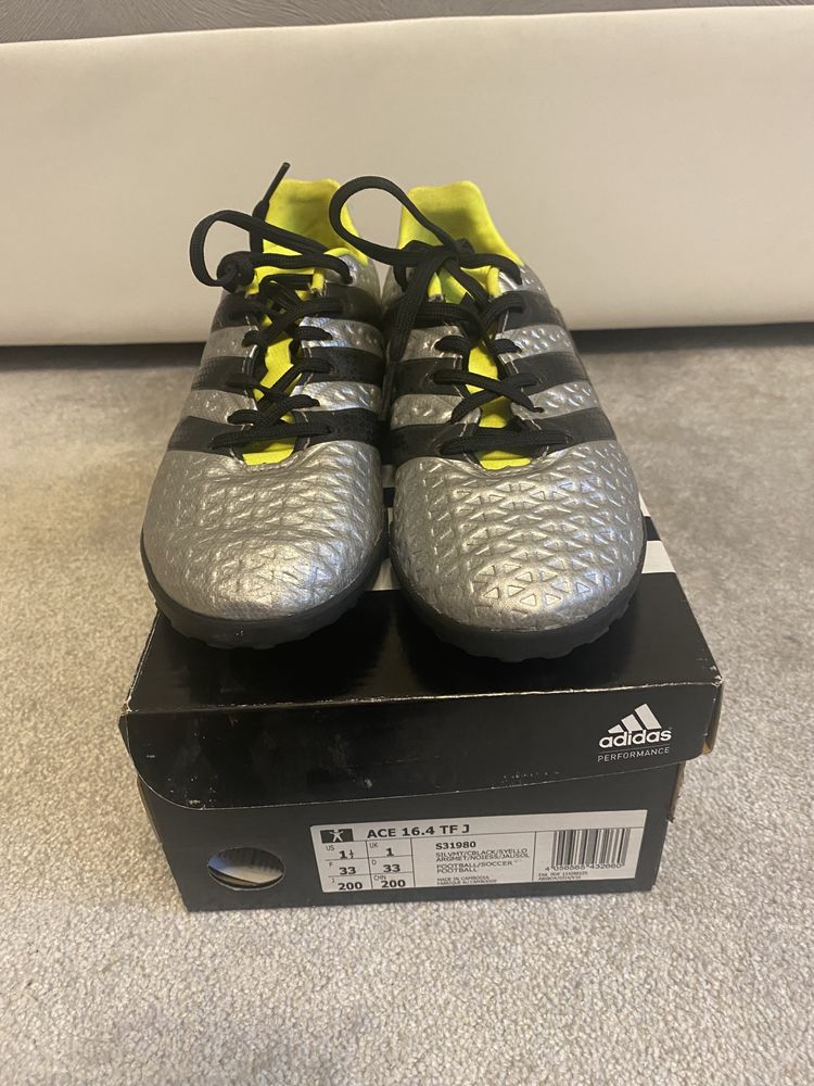 Adidas ACE 16.4 soccer football piłkarskie r 33