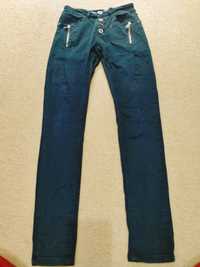 Spodnie jeansowe S/36