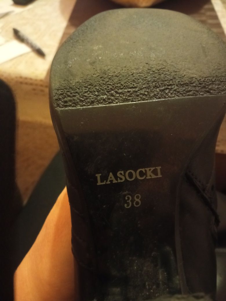 buty obuwie 38 czarne Lasocki wysokie damskie muszkieterki eleganckie