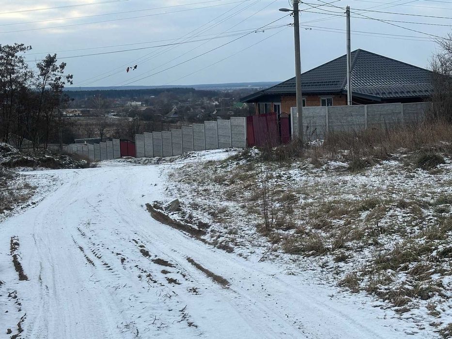 Продається земельна ділянка в Селищі