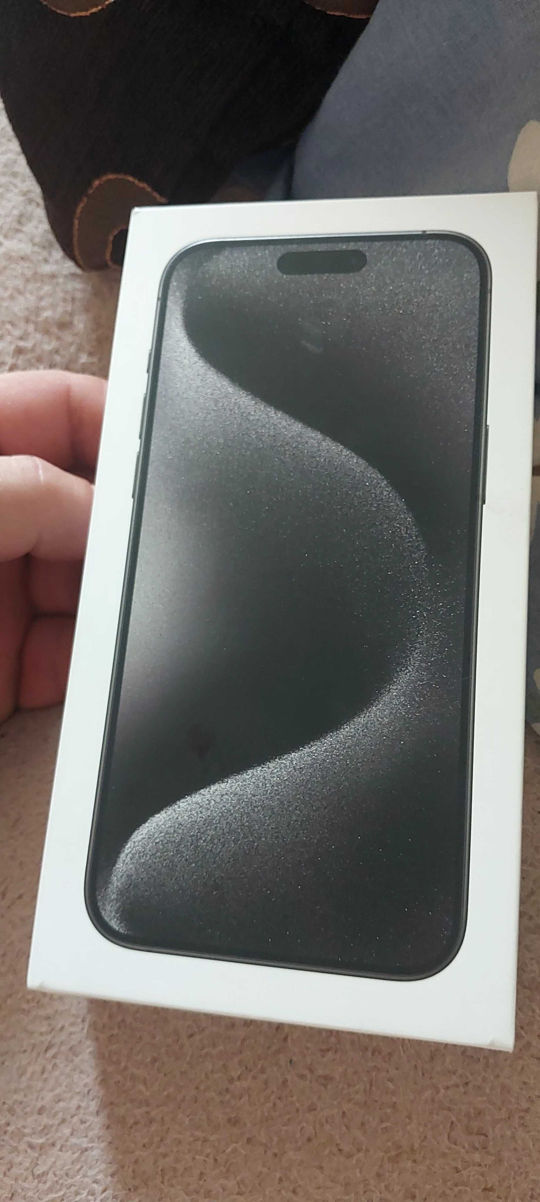 Sprzedam Iphone 15 pro max