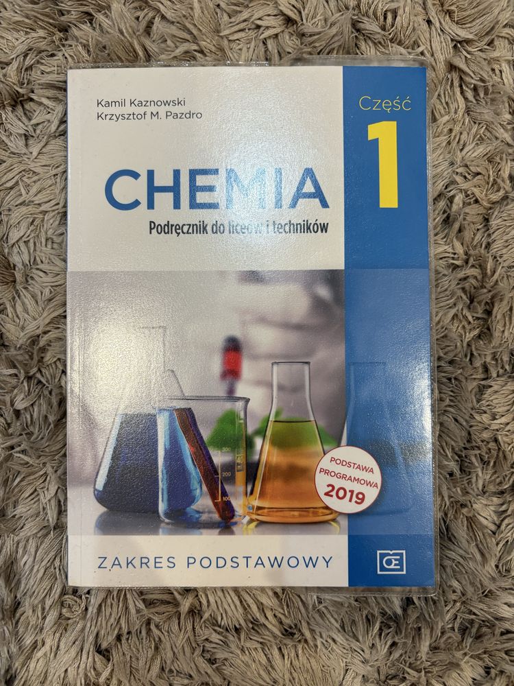 Podrecznik Chemia 1