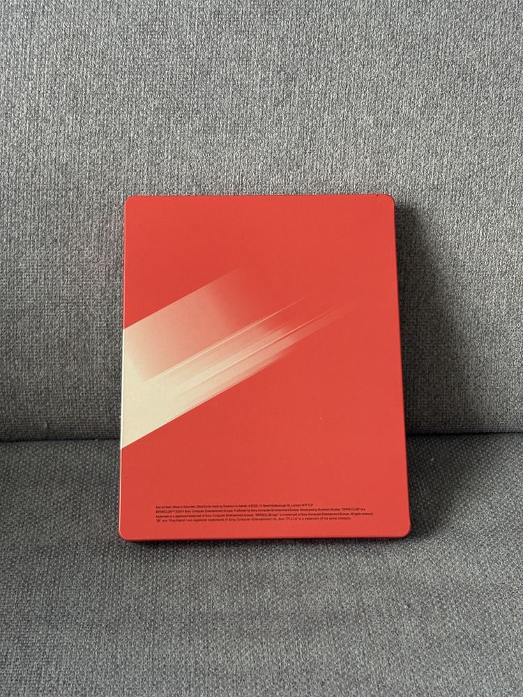 Steelbook + gra promo Driveclub PS4