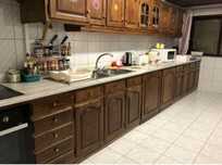 Alugo quarto com 16 m2  a estudantes