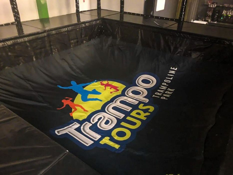 600m2 de Trampolins