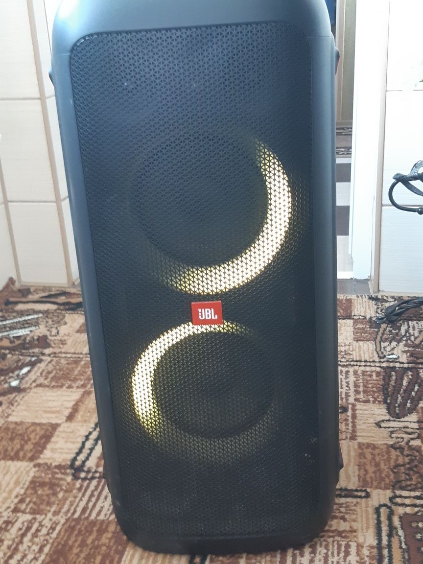 JBL partybox 300