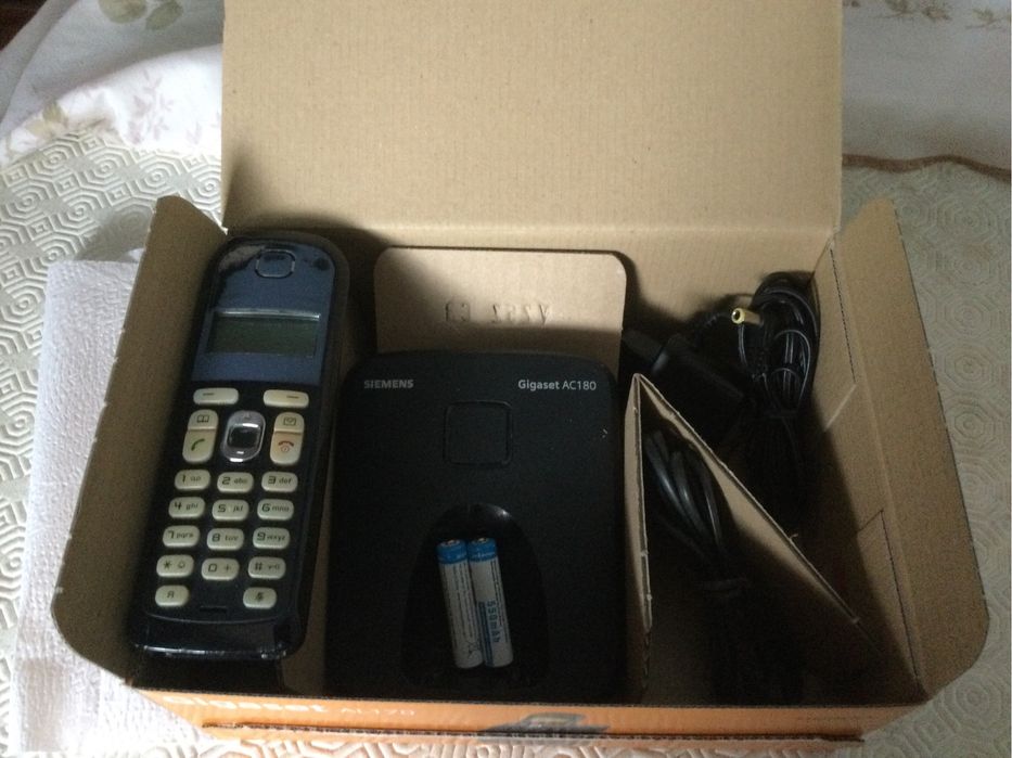 Telefone sem fios “SIEMENS - Gigaset AC 180”