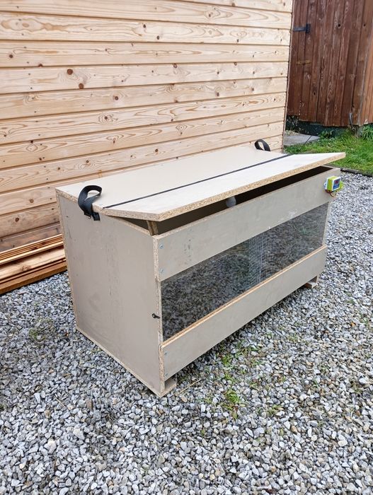 Odchowalnik na kurczaki