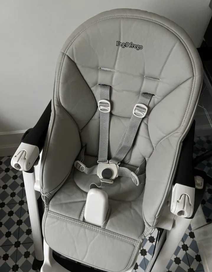 Стул для кормления Peg Perego Siesta Follow Me