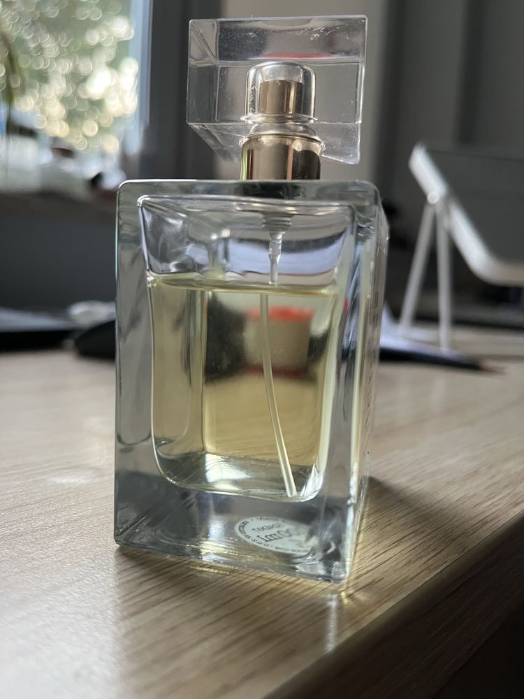 perfumy made in lab 157 prada paradoxe
