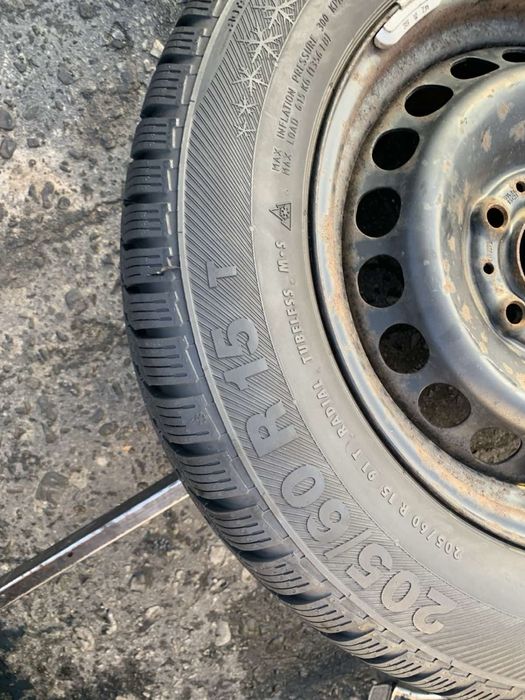 Шини 205/60 R15 пара Barum 7мм, зима 2022р