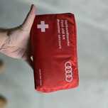 Apteczka do Audi