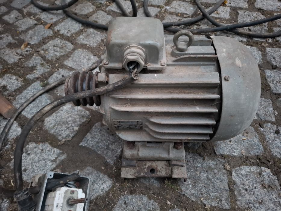Silnik 1.5 KW 3 fazowy