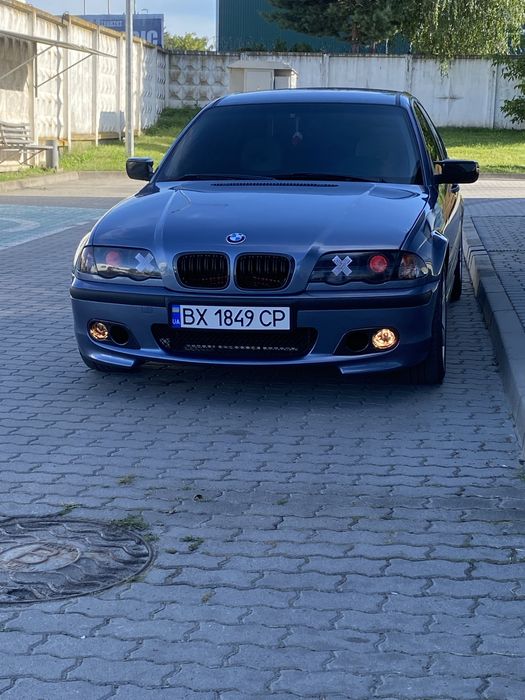 BMW 3 Series Авто після ДТП