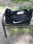 Оригінальна сумка Nike в дорогу. Стан нової.
