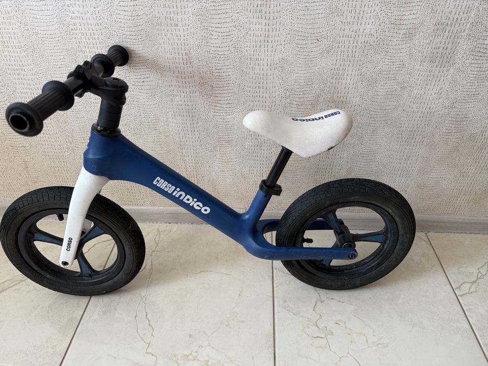 Беговел Corso Indigo