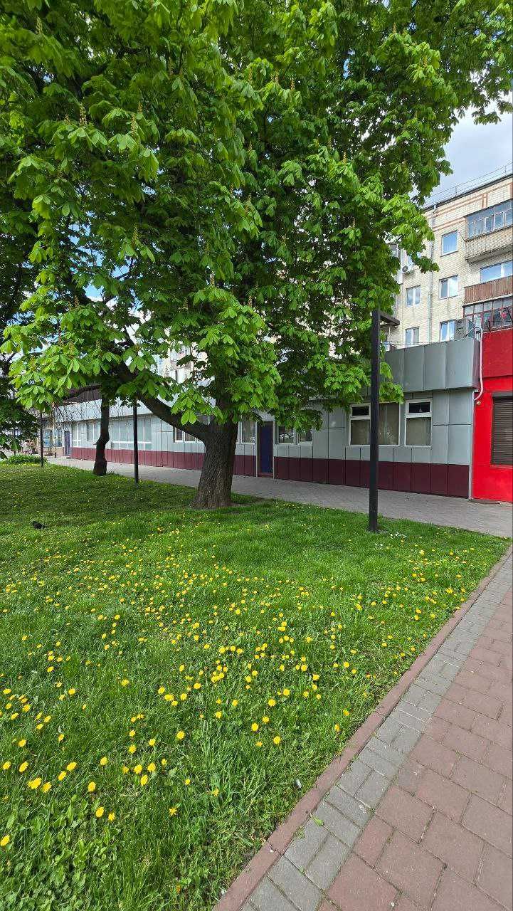 Продам комерційне приміщення . Привокзальна площа