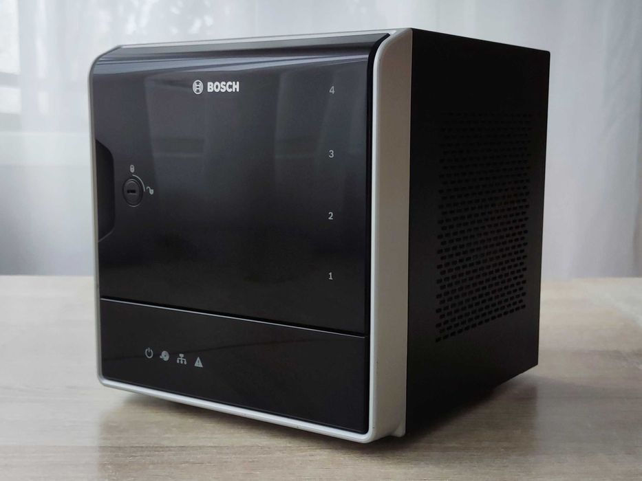 Bosch DIP-3042-4HD – rejestrator sieciowy, monitoring, NAS