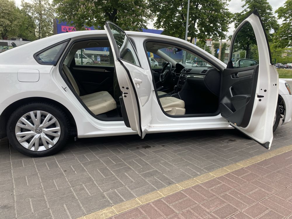 Volkswagen Passat 2013 2,5 gas/benz