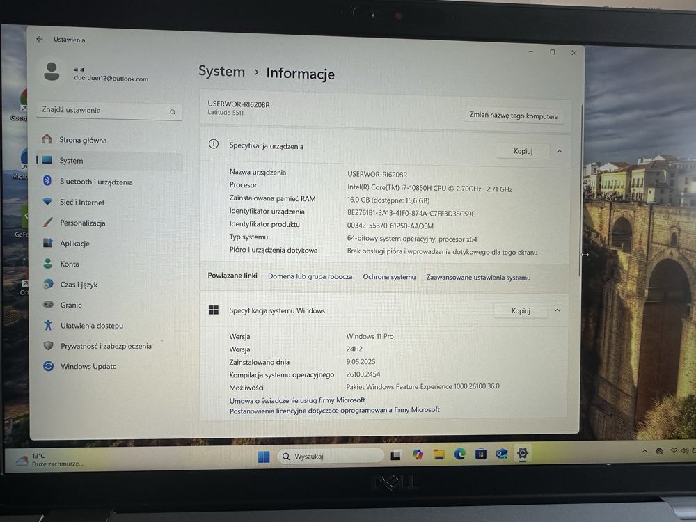 Laptop Dell latitude 5511 i7 16GB 512 SSD