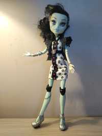 Лялька Франкі Штейн, Monster high