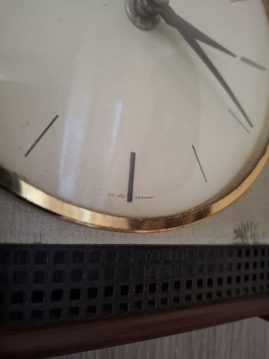 Zegar ścienny Junghans - Quartz - drewno, mosiądz