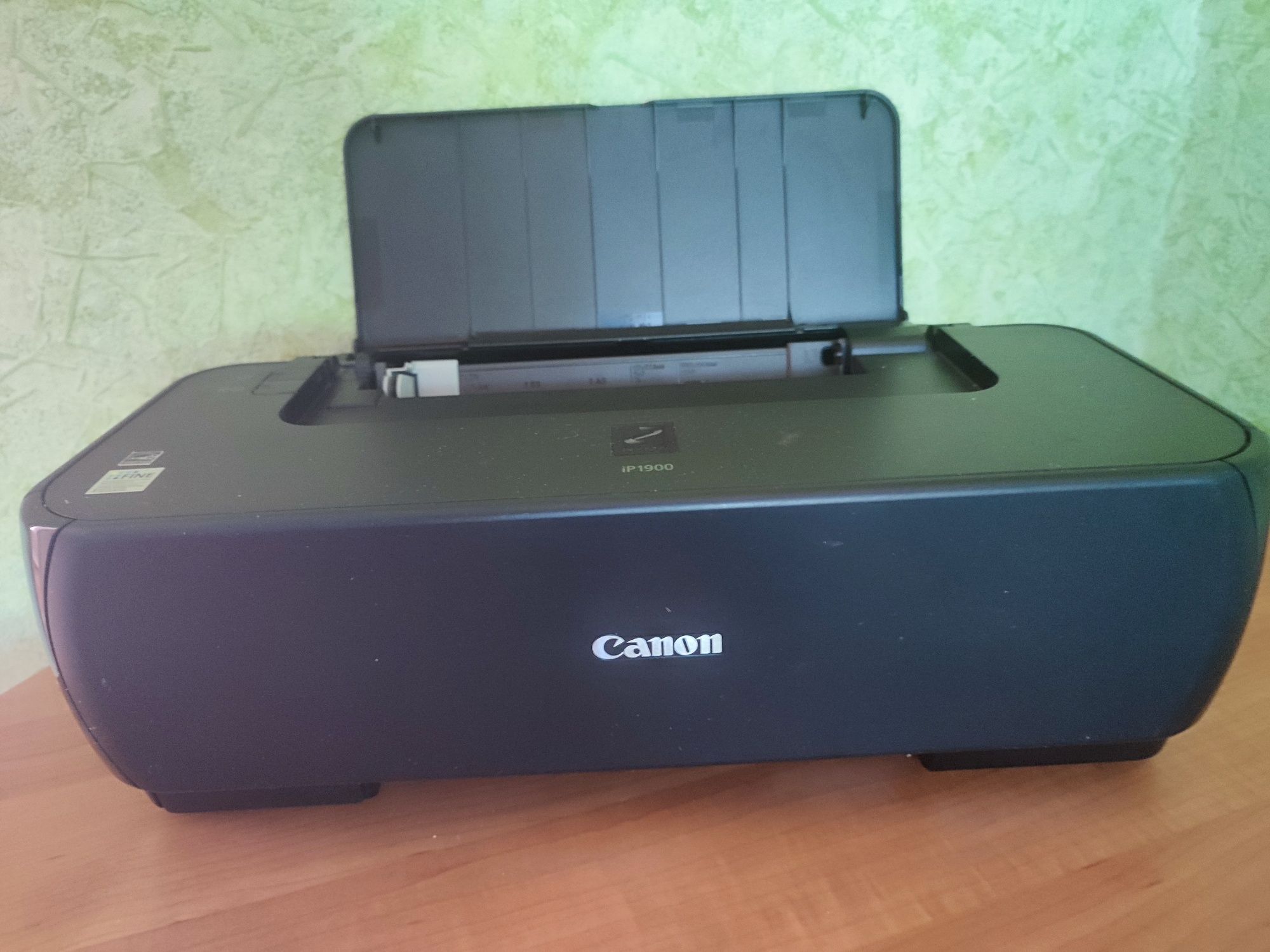 Продам струменевий принтер Canon PIXMA ip 1900