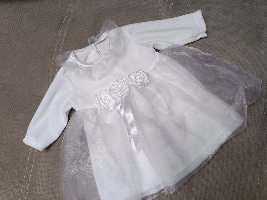 Sukienka dla dziewczynki na chrzest 62
