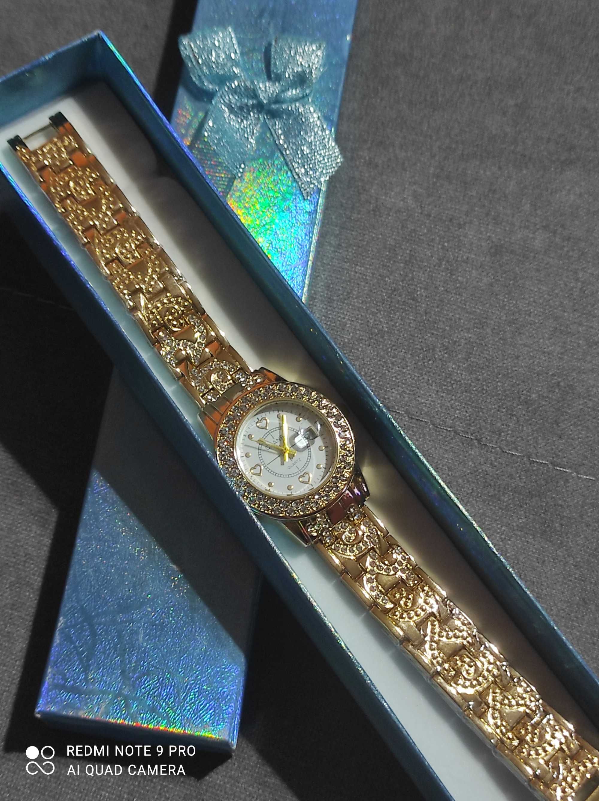 Super zegarek biżuteryjny z pudełkiem