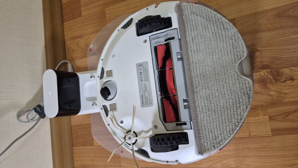 Продам Roborock S5 Max.