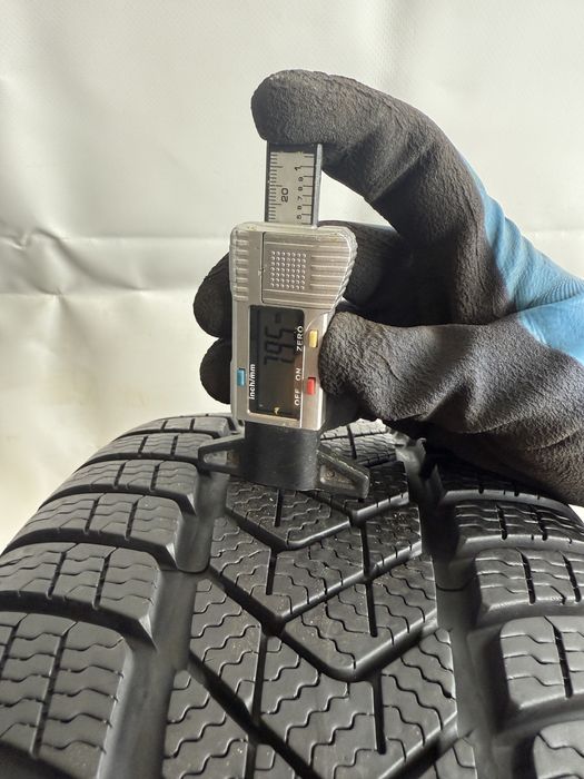225/45/17 Pirelli Sottozero 3 RSC Run-Flat 91H 2022R (352)
