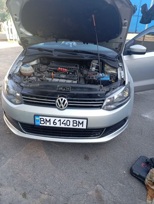 Volkswagen Polo 1.6 газ/бензин 2012р.